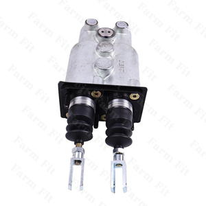 Cylindre maître en acier hautement durable 87714038 87618532 pour chargeuse-pelleteuse 580N 580SN 590SN 580SM 580M Tracteurs - Product Image 3