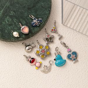 כסף וצבע כסף פלדת אל-חלד מרופדת ברווז יין קמיקל עבור תכשיטי דיי מה שהופך היפואלרגני עמיד למים היפואלרגניים - Product Image 4