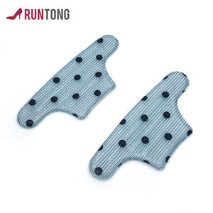 Protect the bow. Soft Pu heel pad shoes insoles heel pad - Product Image 1