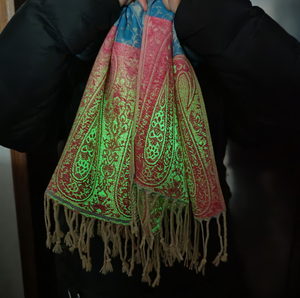 Sciarpa al Neon leggera alla moda con tessuto reattivo UV scuro per feste notturne - Product Image 5