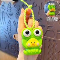 Squishy Cutie Alert Big-Eye Frog Porte-clés anti-stress Capybara Pig Style, breloque de sac essentielle pour les couples et les étudiants
