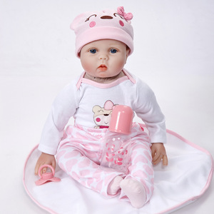 Großhandel NEU 58CM Reborn Kleinkind Baby Girl Doll Weiche kuschel ige Stoff körper lebensechte 3D-Hautfarbe mit Genesis Paint Art Doll - Product Image 2
