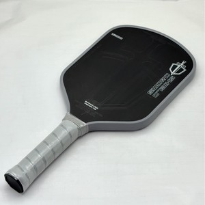 Raquette de pickleball personnalisée Honolulu J2NF 16 mm, noyau en mousse haute densité, fibre de carbone Toray T700, Sword & Shield - Product Image 2