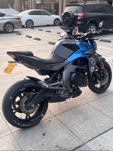 <span class=keywords><strong>Moto</strong></span> Naked 400NK 400cc, bicylindre en parallèle, refroidissement liquide, ABS, 42 CV, EFI, 6 vitesses, mode Sport/Eco, maniabilité agile - Product Image 5