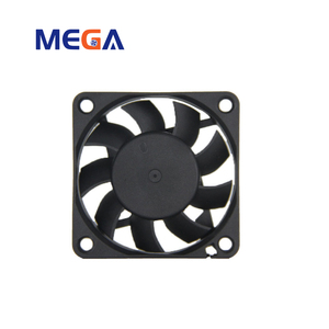 Ventilateur <span class=keywords><strong>d</strong></span>'évacuation <span class=keywords><strong>de</strong></span> <span class=keywords><strong>salle</strong></span> <span class=keywords><strong>de</strong></span> <span class=keywords><strong>bain</strong></span> <span class=keywords><strong>à</strong></span> piles 6015 5V 12V - Product Image 4