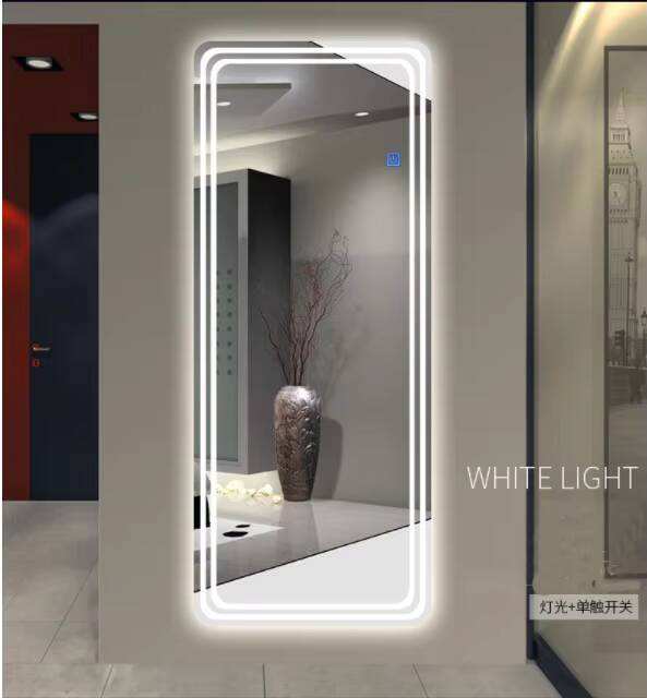 ไฟ LED สีขาว