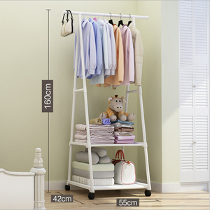 Vente en gros de porte-manteaux en métal pour chambre à coucher porte-manteaux suspendus au sol supports universels pliants triangulaires en fer pour le salon - Product Image 6
