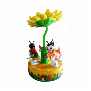 Bon profit équipement de terrain de <span class=keywords><strong>jeu</strong></span> Kiddie Ride Merry Go Round petit carrousel 3 joueurs abeille carrousel <span class=keywords><strong>cheval</strong></span> à vendre - Product Image 4