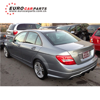Kit pare-chocs et carrosserie C63 pour pare-chocs de classe C New Look W204 2008-2011 avec découpes pour crochet de remorquage Pièces automobiles