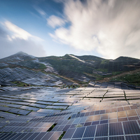 Système d'énergie solaire 1 MW 2 MW 3 MW 5 MW 10 MW, onduleur solaire triphasé avec batterie et certification CE