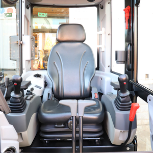 รถขุดขนาดเล็ก LonKing CMD6035 3.5 ตัน สำหรับใช้ในครัวเรือนและอุตสาหกรรม พร้อมเครื่องยนต์ HengLi รถขุดขนาดเล็ก Long Gong - Product Image 4