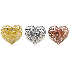 Günstige Valentinstag Servietten ring halter Metall Liebe Servietten ring Aushöhlen Herzform Servietten ringe für die Hochzeit - Product Image 3