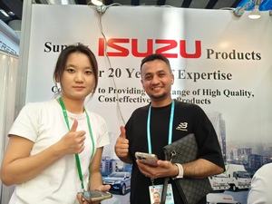 15 Ton Used Crane Truck QINGLING 5m Lifting Height Mobile Telescopic Boom Isuzu FVR FTR FVZ KV100 M100 KV600 700P - Product Image 3