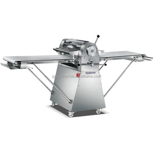 <span class=keywords><strong>Laminoir</strong></span> à pâte portable de table 380V, Laminadora De Masa pour usage domestique, <span class=keywords><strong>laminoir</strong></span> à pâte à pain de table, machine à pâtisserie - Product Image 1