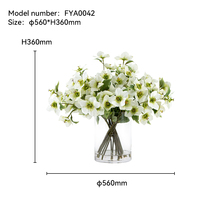 Fleur artificielle blanche faite à la main en soie avec vase en verre, centre de table, tige filaire et tige duveteuse, décoration de table pour anniversaire