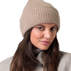 Extensible Chaud Blanc Designer Hiver Femmes Gros Tricot Fuzzy Fuzzy Cuffed Logo Personnalisé Cachemire Crâne Bonnets Laine <span class=keywords><strong>Mérinos</strong></span> <span class=keywords><strong>Bonnet</strong></span> Côtelé - Product Image 3