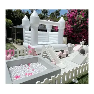 वाणिज्यिक जन्मदिन की पार्टी गुलाबी सफेद शादी inflatable कूद महल कॉम्बो inflatable उछाल वाले महल हल्के उछाल घर