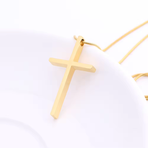 Cadena de Serpiente Redonda de Acero Inoxidable para Hombre, Diseño Nuevo, Alto Pulido, Chapada en Oro, con Colgante de Cruz Dorada - Product Image 3