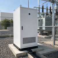 Système de stockage d'énergie commercial et industriel 261 kWh LiFePO4 avec refroidissement liquide IP65 pour extérieur, armoire BESS hybride pour réseau, puissance de crête