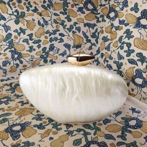 Bolsos de moda urbana de EE UU y Europa de alta calidad para mujer, modernos bolsos de hombro para mujer, bolsos de mano para niña. - Product Image 3