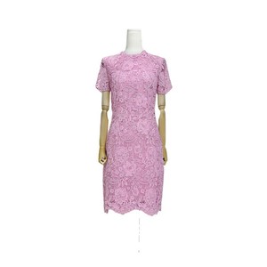 Falda Corta de Color Sólido con Cintura Hueca y Bordado Soluble en Agua, Estilo Socialité Francés, Nueva Colección Verano 2026, Manga Corta Irregular - Product Image 2