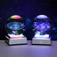 Veilleuse créative 3D en boule de cristal avec base lumineuse, thème Système Solaire, décoration de bureau pour chambre à coucher, cadeau d'anniversaire pour étudiant