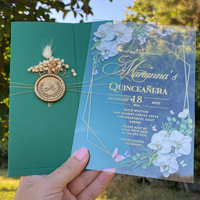 Carte d'invitation de luxe en acrylique transparent à motif floral pour la remise des diplômes, la demande en mariage, le Quinceañera et les 16 ans