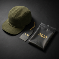 Topi Kasual Olahraga Musim Dingin Berbahan Corduroy dengan Logo Kulit Custom yang Laris Manis, Model Flat Brim Vintage 5 Panel untuk Pria