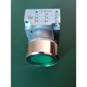 Interrupteur à bouton-poussoir Siemens, métal rond vert lumineux, 24V 1A 1NO, acier au carbone - Product Image 4