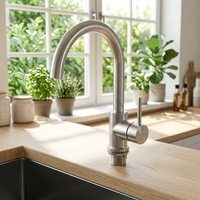 Robinet de cuisine monocommande en nickel brossé de haute qualité pour eau chaude et froide