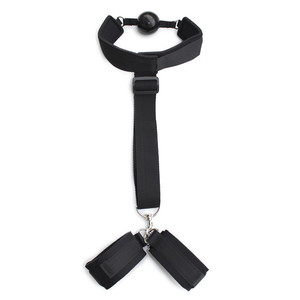 Set Bondage Giapponese con Collare Incrociato, Manette, Bavaglio a Sfera, Accessori per Coppie - Product Image 3