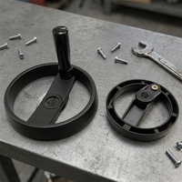Volant à deux branches en nylon renforcé avec moyeu en aluminium et gorge de clavette pour réglage de machine, taille personnalisée selon les exigences du client