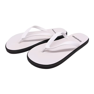 <span class=keywords><strong>Chanclas</strong></span> Blancas Clásicas con Suela Negra, Sandalias <span class=keywords><strong>de</strong></span> Playa <span class=keywords><strong>de</strong></span> Verano, Antideslizantes, Casuales, para <span class=keywords><strong>Piscina</strong></span> y Ducha, para Hombre y Mujer - Product Image 1