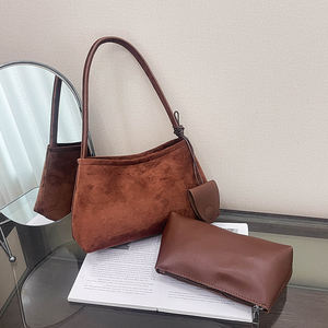 Sac à main élégant pour femme en PU. La doublure intérieure est en polyester. Il convient à un usage quotidien.8882 - Product Image 4