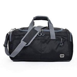 Muestra gratuita de bolsa de lona de viaje azul elegante para mujer, deportiva, de gimnasio, con estampado hecho a mano de alta calidad - Product Image 4