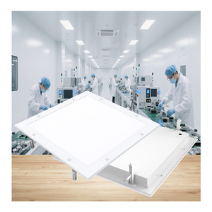 Panneau lumineux LED pour salle blanche, gradation 0-10V, hygiénique, stérilisable, aluminium, IP65, design industriel - Product Image 1