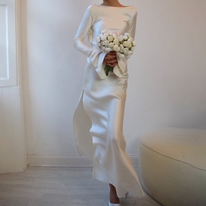 Nouvelle Robe Longue Femme Élégante et Raffinée, Couleur Unie, Dos Nu, en Satin Respirant Non Tissé, Longueur Ras du Sol, Fente Haute, Manches Évasées - Product Image 2