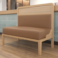 Ensemble canapé moderne minimaliste en bois massif avec chaise en rotin pour café de restauration rapide en bois naturel simple pour restaurant, loisirs ou centre commercial