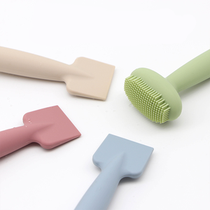 Spatule à masque facial double face en silicone souple, disponible en plusieurs couleurs – Meilleure vente - Product Image 1