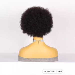 Perruque <span class=keywords><strong>Afro</strong></span> Courte et Bouclée pour Femme de Style Européen et Américain, <span class=keywords><strong>Cheveux</strong></span> Synthétiques Noirs en <span class=keywords><strong>Soie</strong></span> Glacée - Product Image 4
