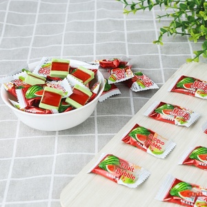 Caramelle Morbide alla <span class=keywords><strong>Frutta</strong></span> a Forma <span class=keywords><strong>di</strong></span> Anguria con Testa <span class=keywords><strong>di</strong></span> Piccolo Cane Calvo, Gomme da Masticare, Snack per Bambini in Confezione Grande - Product Image 4