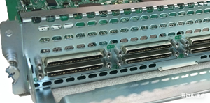 NIM-24A NIM-24A Nouveau module terminal serveur asynchrone original NIM-24A 24x RS-232 pour routeurs CiscoISR séries 4321 4331 4351 4451 - Product Image 4