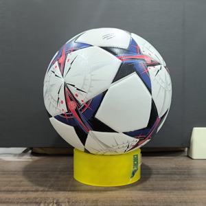 Balón de Fútbol de Entrenamiento Tamaño 5, Personalizable con Logotipo, Cosido a Máquina, de PU - Product Image 1