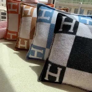 Кашемировая домашняя наволочка с буквой H, жаккардовая квадратная наволочка с вставкой для подушки, универсальная шерстяная наволочка для подушки