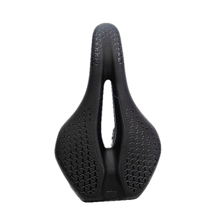 <span class=keywords><strong>Selle</strong></span> <span class=keywords><strong>de</strong></span> vélo ergonomique avec coussin en mousse absorbant les chocs, réduit les douleurs aux fesses pour les cyclistes <span class=keywords><strong>de</strong></span> VTT et <span class=keywords><strong>de</strong></span> <span class=keywords><strong>route</strong></span> - Product Image 5