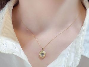 สร้อยคอจี้รูปหัวใจทองคำแท้ 18K สไตล์วินเทจสำหรับผู้หญิง Xnfly ประดับด้วยพลอยแซฟไฟร์และเพชรธรรมชาติ - Product Image 5