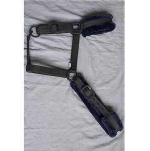 Cabestro para Caballo de Nailon Sintético Color Granate de Calidad Premium con Detalles de Acolchado Negro, Marca Western Saddle LLT, Modelo LLTHL-6040 - Product Image 5