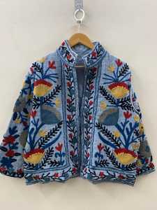 Veste courte brodée Suzani TNT faite à la main pour femmes, veste bomber printemps, manteau d'hiver - Product Image 1