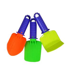 Moule <span class=keywords><strong>de</strong></span> fabrication professionnelle OEM PUSIKA et production <span class=keywords><strong>de</strong></span> moule <span class=keywords><strong>de</strong></span> hochet <span class=keywords><strong>girafe</strong></span> en plastique sable pour jeu <span class=keywords><strong>de</strong></span> dessin animé - Product Image 3