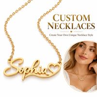 Collier avec pendentif en forme de lettre OEM Mosen Script Font, orné d'un cœur et d'une chaîne en câble plaqué or durable.